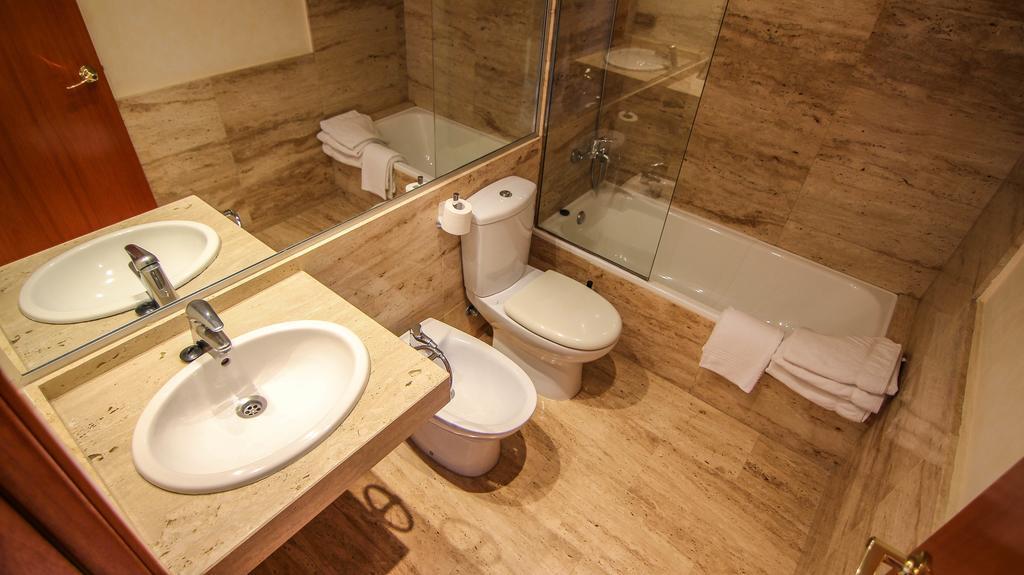 Beachfront Apartment With Pool And Garden S Abanell Blanes Pokój zdjęcie