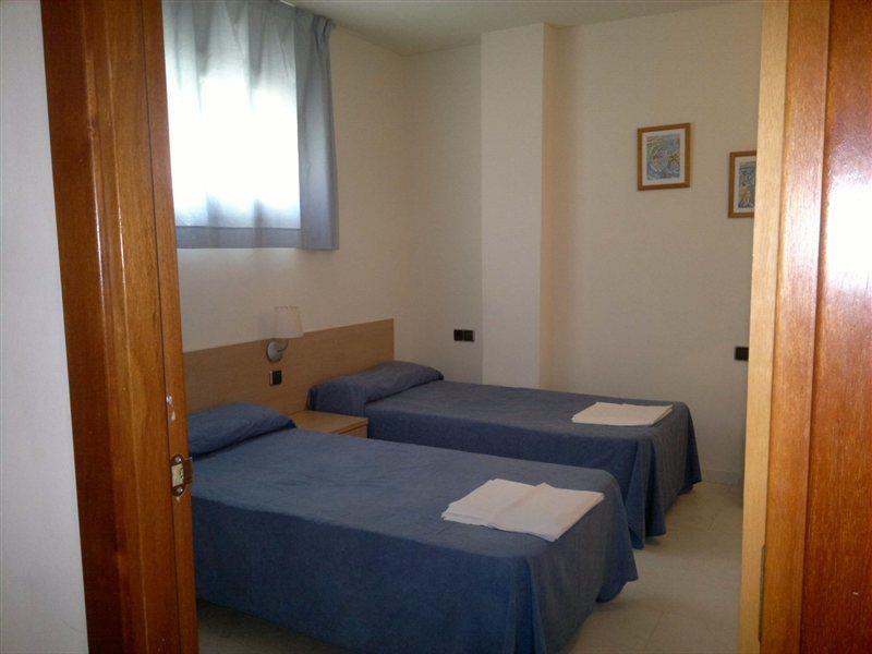Beachfront Apartment With Pool And Garden S Abanell Blanes Zewnętrze zdjęcie